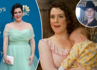 Melanie Lynskey reconnects with ‘Sweet Home Alabama’ kids