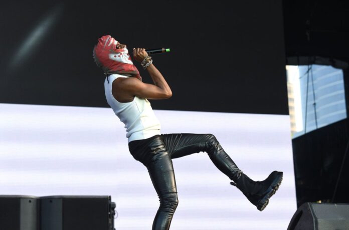 Playboi-Carti-lolla-2021-billboard-1548-1630518640.jpg