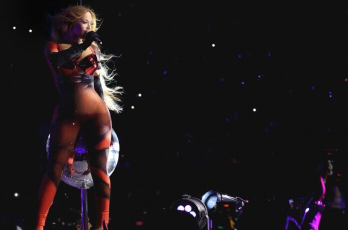 beyonce-renaissance-world-tour-friday-sofi-stadium-2023-billboard-1548.jpg