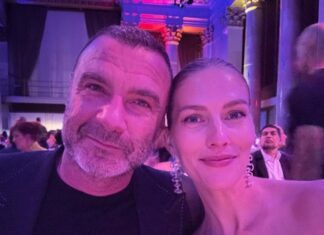 Liev Schreiber Welcomes Baby With Girlfriend Taylor Neisen
