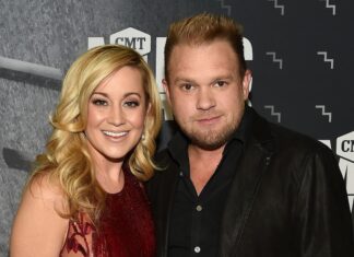 Kellie Pickler’s Late Husband Kyle Jacobs Honored at Family Memorial