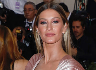 Gisele Bundchen Thought of Suicide During Stress of Modeling Career – Hollywood Life
