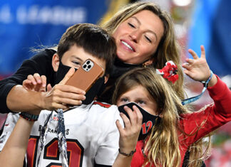 Gisele Bundchen and Tom Brady’s Son Wears Dad’s Football Jersey Number – Hollywood Life
