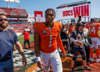 Justin Fields won’t be a robot vs. Chiefs