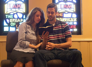 Jill Duggar Reveals if She’s ‘In Contact’ With Josh’s Wife Anna – Hollywood Life