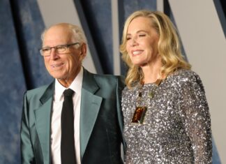 Jimmy Buffett’s Wife Jane Slagsvol Thanks Fans, Doctors & Loved Ones for Support: ‘Jimmy Knew He Was Loved’