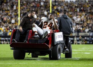 NFL odds Browns playoff chances drop following Nick Chubb injury