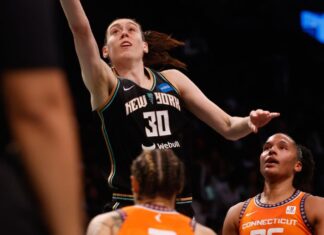 Liberty, Breanna Stewart dominate rival Connecticut Sun