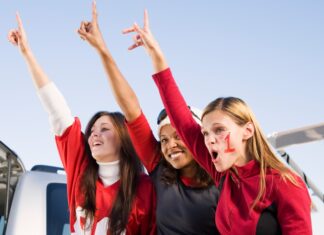 Get Ready for Game Day With These 20 Tailgating Essentials