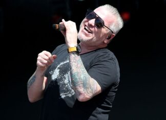 Steve Harwell, Former Smash Mouth Singer, Dies at 56