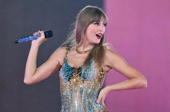taylor-swift-sofi-stadium-eras-tour-2023-billboard-1548.jpg