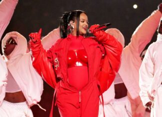 Rihanna Tour Reports Are ‘Bogus,’ Says Source