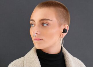 These Translation Earbuds Know 37 Languages, and They’re Only $89.97