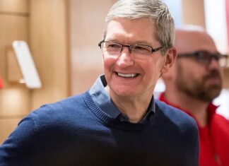 Apple CEO Tim Cook’s Routine: Emails, Meetings, Energy Bars