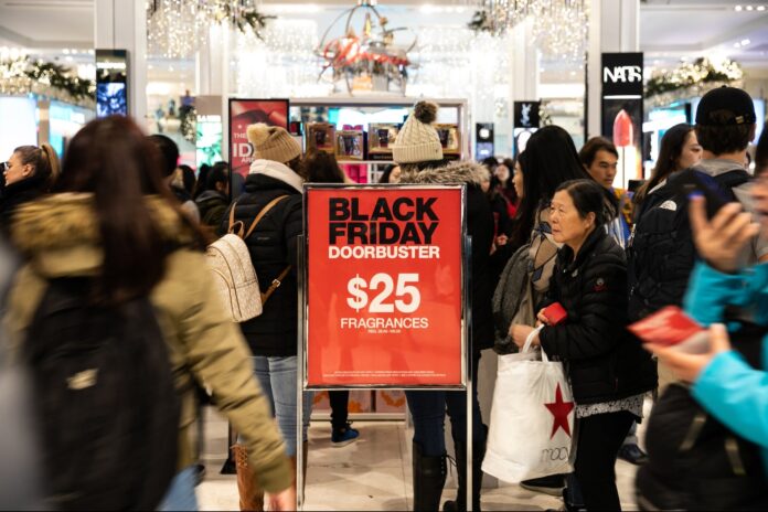 1697467194-Seasonal-Hiring-Down-1185355214.jpg