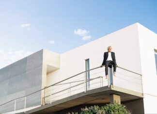 U.S. Homeowners’ Wealth Soars, Average a Millionaire: Report