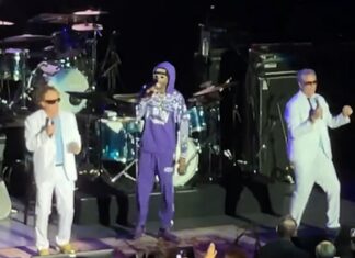 Snoop Dogg Performs with Will Ferrell, John C. Reilly for 52nd Birthday
