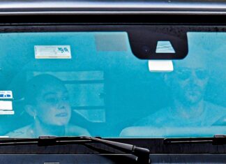 Gigi Hadid & Bradley Cooper Return to NYC After Weekend Getaway