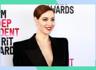Get tickets to see Aubrey Plaza in ‘Danny and the Deep Blue Sea’