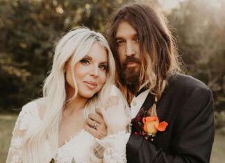 Billy Ray Cyrus Marries Australian Musician Firerose: Wedding Photos