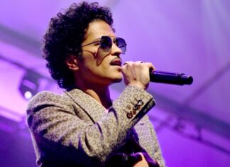 Bruno Mars Fled Israel Amid Attacks, Left His Gear Behind – Billboard