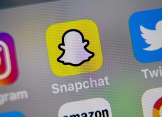 Snapchat is now allowing websites to embed content