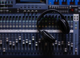 Artists across industries are strategizing together around AI concerns