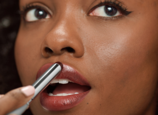 Is Clinique Black Honey Lipstick Worth the Hype?