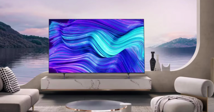 Hisense-50-inch-U6H-QLED-TV-Lifestyle.png