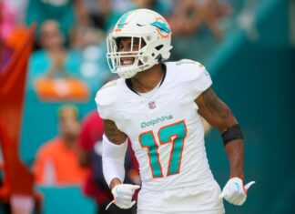 Bet on Dolphins’ Jaylen Waddle having big night vs. Eagles
