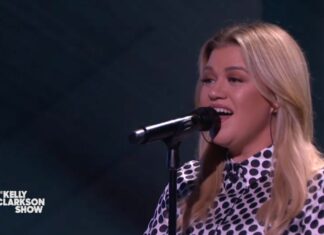 Kellyoke Returns! Kelly Clarkson Fans ‘Can’t Help Falling in Love’ With Her Latest Cover: Watch