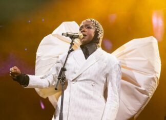 Ms. Lauryn Hill Postpones Philadelphia ‘Miseducation’ Gig on Doctor’s Orders