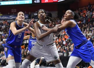 Jonquel Jones’ steal, free throws help clinch series for Liberty