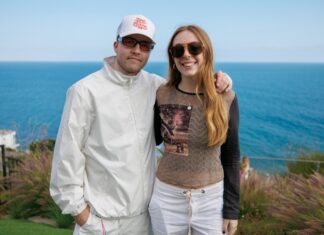 How a Small Management Firm Is Connecting Young Executives (At a Sunset Malibu Happy Hour)
