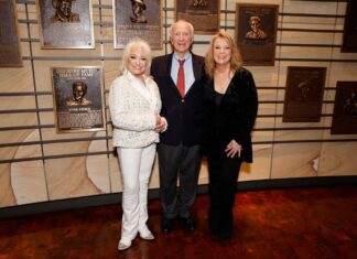 Tanya Tucker, Patty Loveless, Bob McDill Officially Inducted Into Country Music Hall of Fame