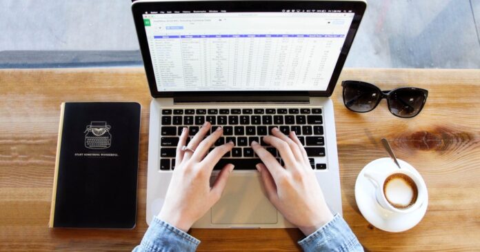 Spreadsheet-Application-Laptop-Table-Pixabay.jpg
