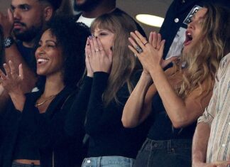 Taylor Swift Fans React to ‘Cornelia St.’ Sign Televised During Chiefs-Jets Game
