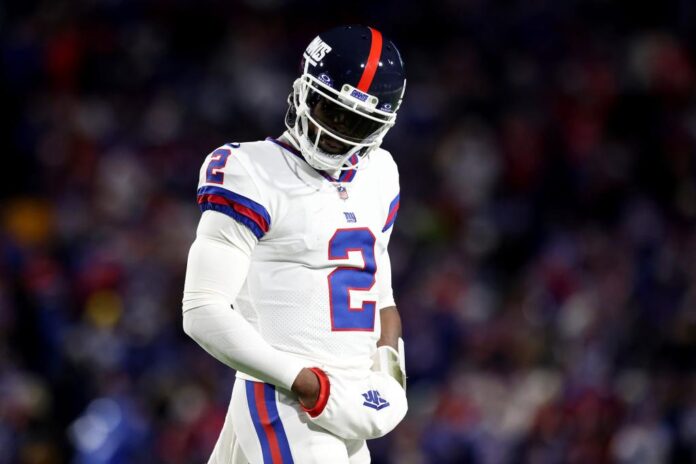 Tyrod-Taylor-2-of-the-New-York-Giants-e1697828021861.jpg