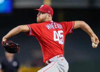 Zack Wheeler puts Phillies one game from World Series return