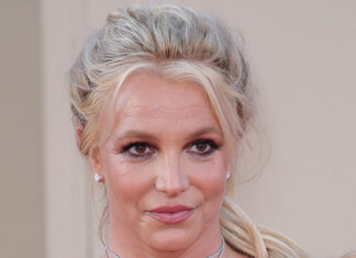 Britney Spears Says ‘See You In Hell’ Before Her Memoir Comes Out – Hollywood Life