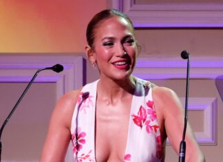 Jennifer Lopez Shares She Felt "Insecure" With Body After Having Twins