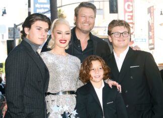 Gwen Stefani’s Kids Are All Grown Up on Red Carpet With Blake Shelton