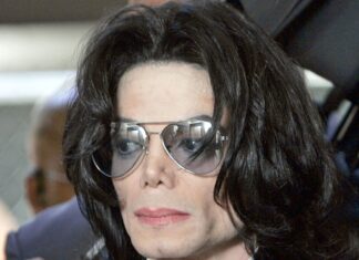 Michael Jackson Estate Settles $1 Million Dispute Over Alleged Stolen Property