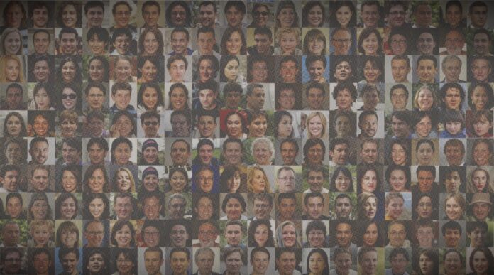 hero-clearview-fakefaces.jpg