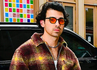 Joe Jonas Holds Hands With Daughter Willa in New York City: Photos – Hollywood Life