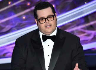 Josh Gad Misses Broadway Performance Due to ‘Medical Emergency’