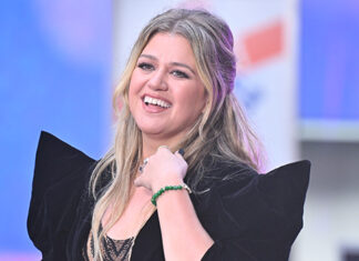 Kelly Clarkson Denies Dissing Taylor Swift and Travis Kelce’s Romance – Hollywood Life