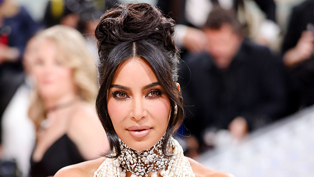 kim-kardashian-crystal-gucci-bikini-Ftr.jpg