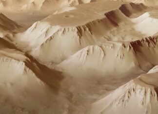 Mars flyover video shows a stunning network of valleys