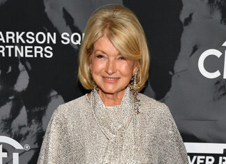 Martha Stewart Rocks Sparkling Dress With Thigh High Slit Photos – Hollywood Life